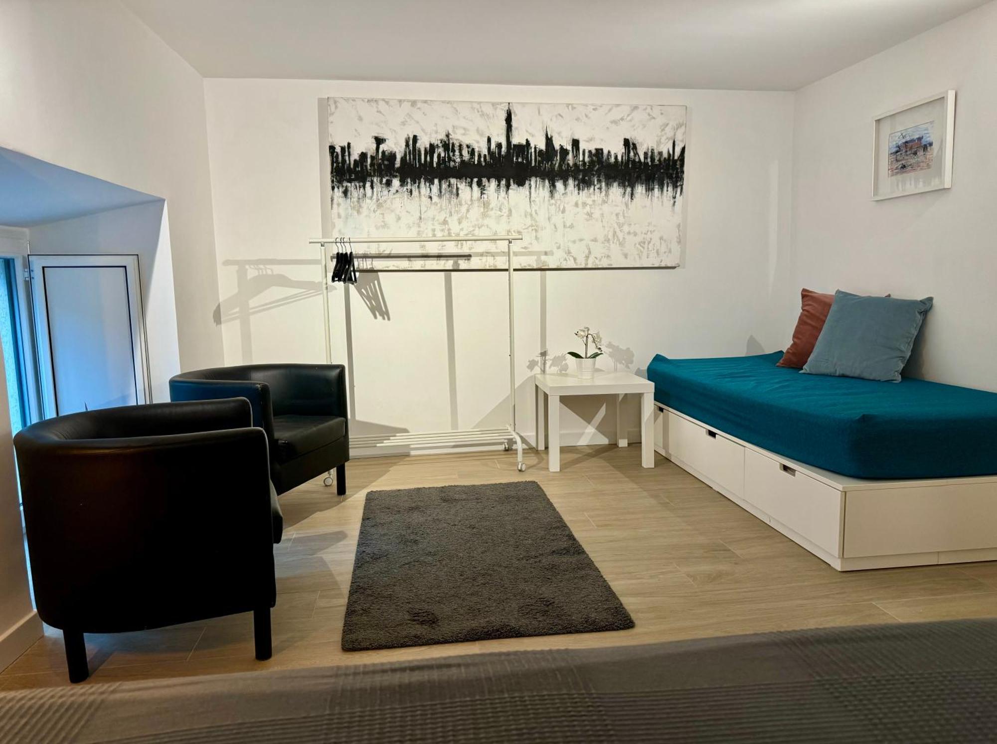 Double Room Private Bathroom