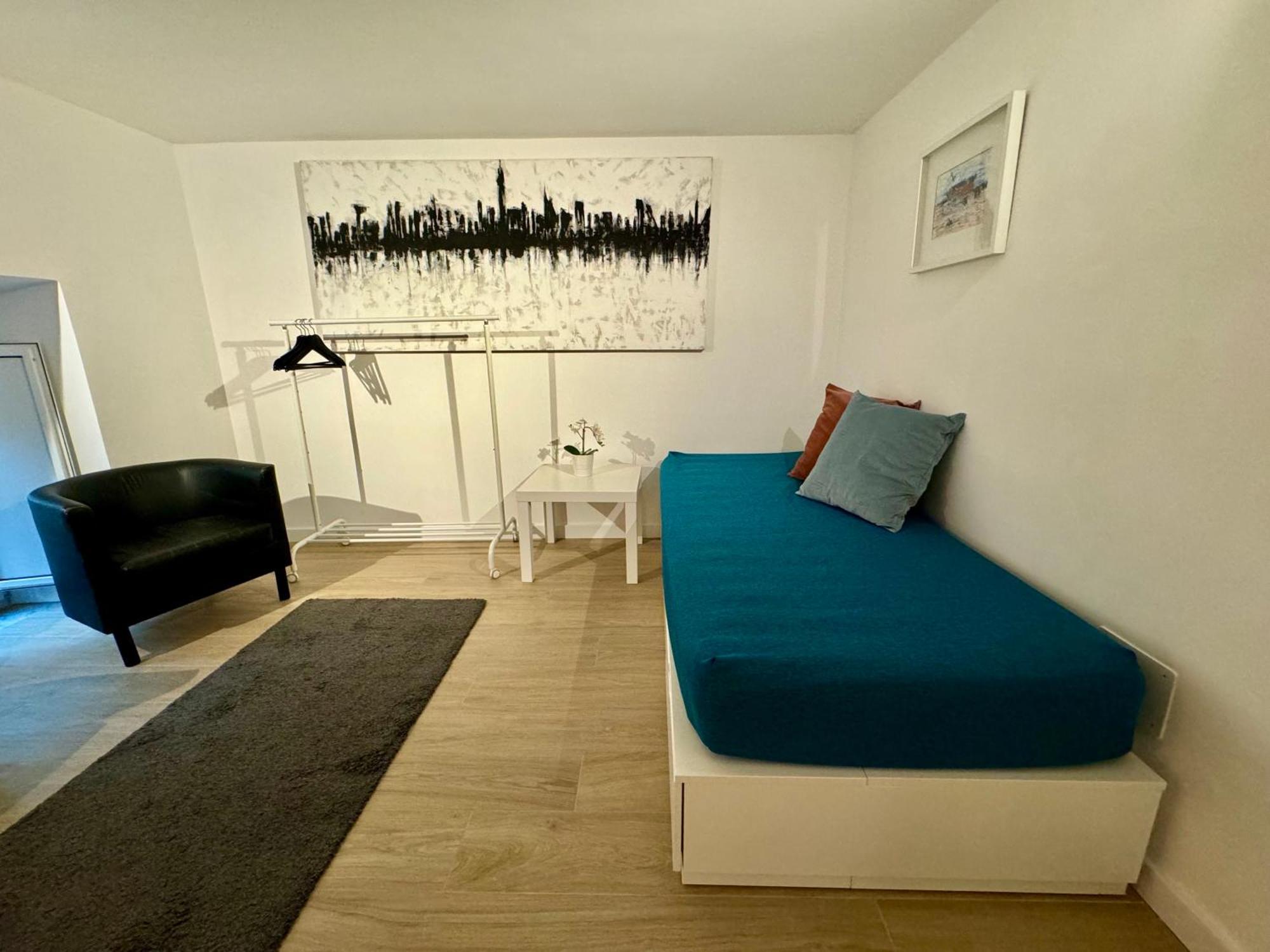 Double Room Private Bathroom